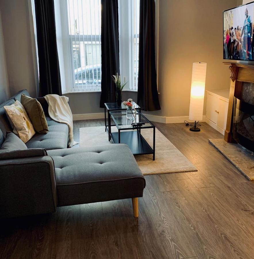 ليفربول Modern & Luxurious Central Home - Free Parking المظهر الخارجي الصورة